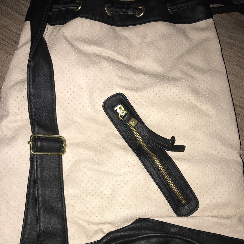 Cross body bag